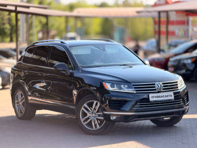 Volkswagen Touareg 